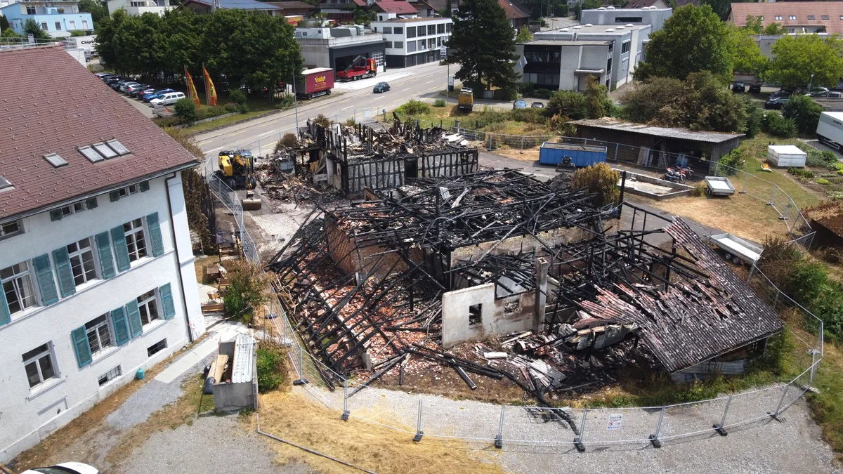 Brandruine bei Tagelswangen.